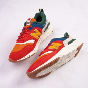 Womens New Balance 997H Athletic Shoe - Red / Multicolor - Size 9